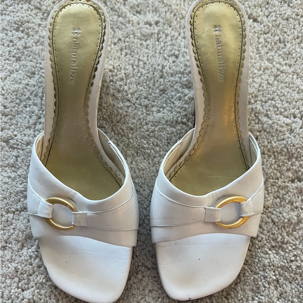 Naturalizer women’s heels size 8